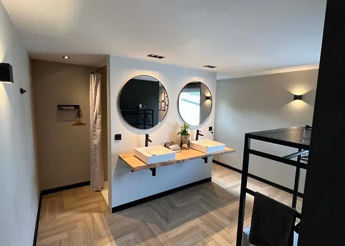 Panzió Boutique Le Faucon 3*