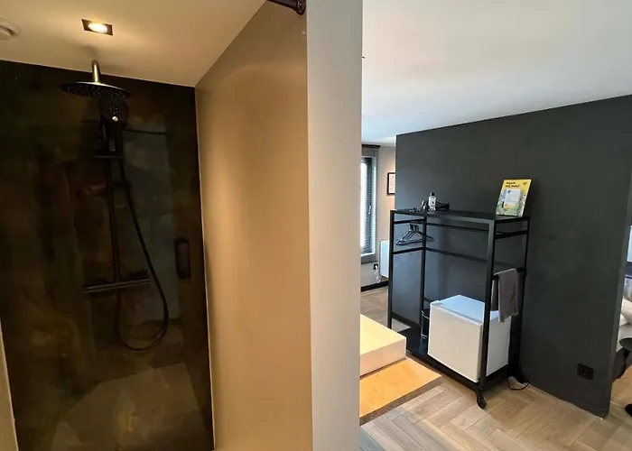 Boutique Le Faucon Panzió 3*