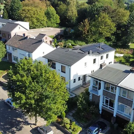Boutique Le Faucon Bed & Breakfast