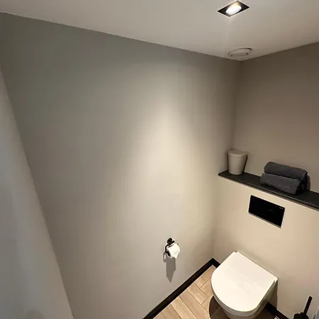 Boutique Le Faucon Bed & Breakfast